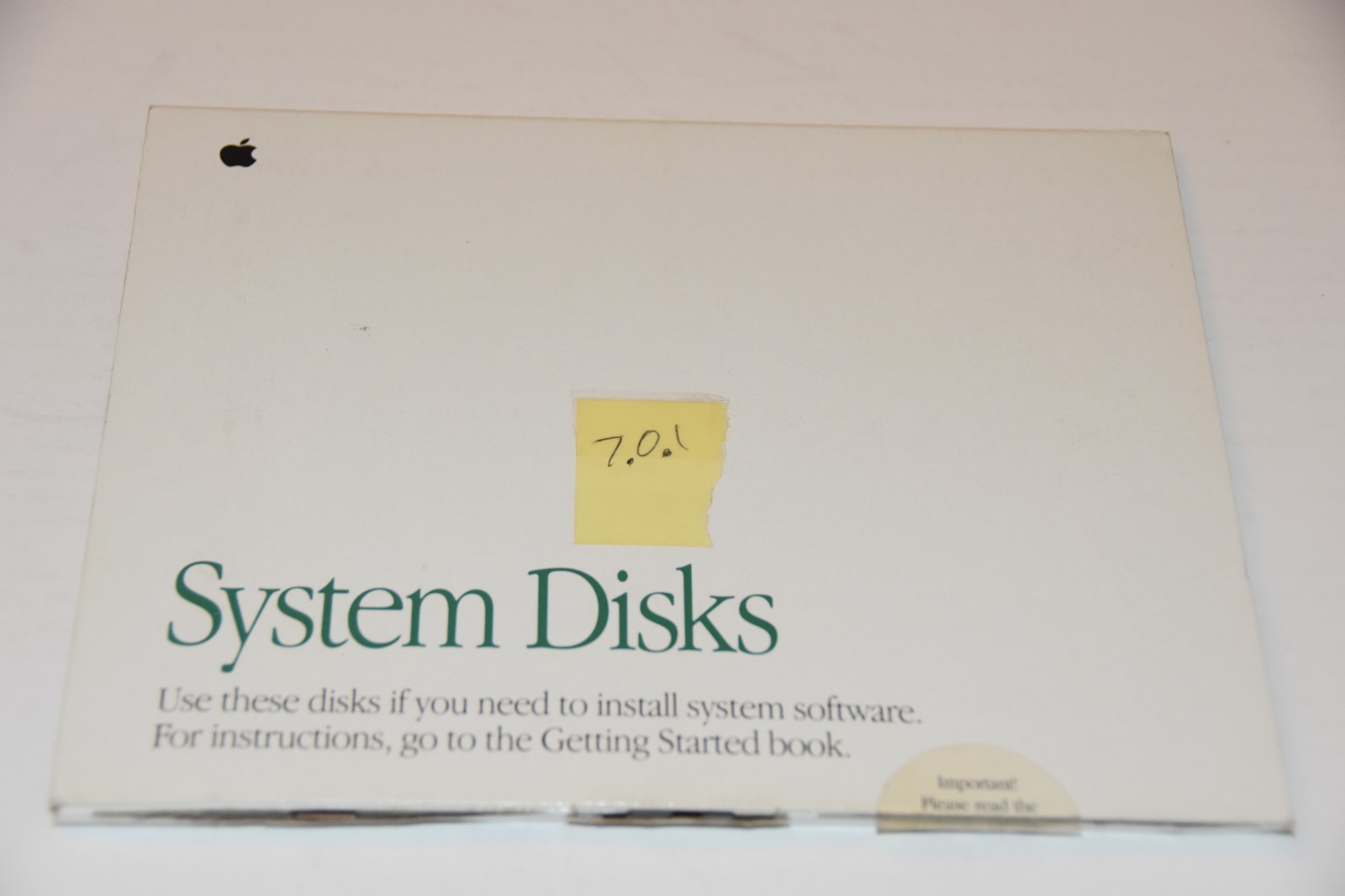 1991 Vintage Apple Macintosh System Tune Up 7.0.1 (7) Disks 914-0363-b Software