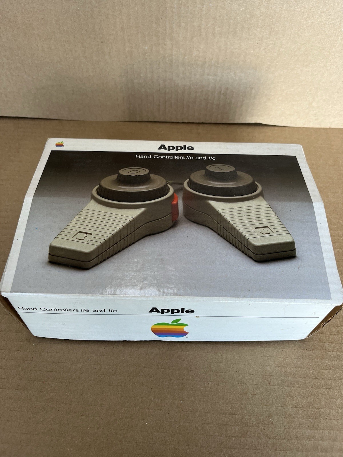 Apple Hand Controllers for Apple IIe/IIc Vintage A2M2001 w box and instructions 