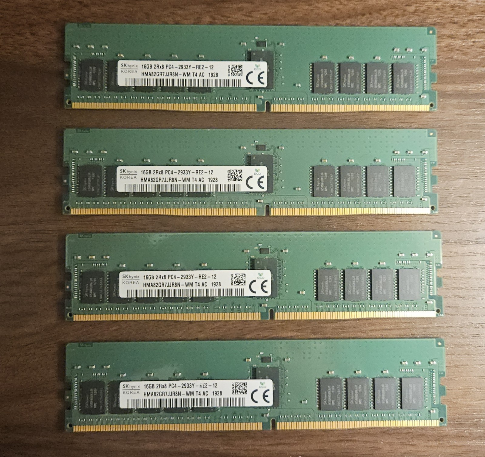 SK Hynix 64GB (4x16GB) 2Rx8 PC4-2933Y ECC REG Server Memory HMA82GR7JJR8N -WM