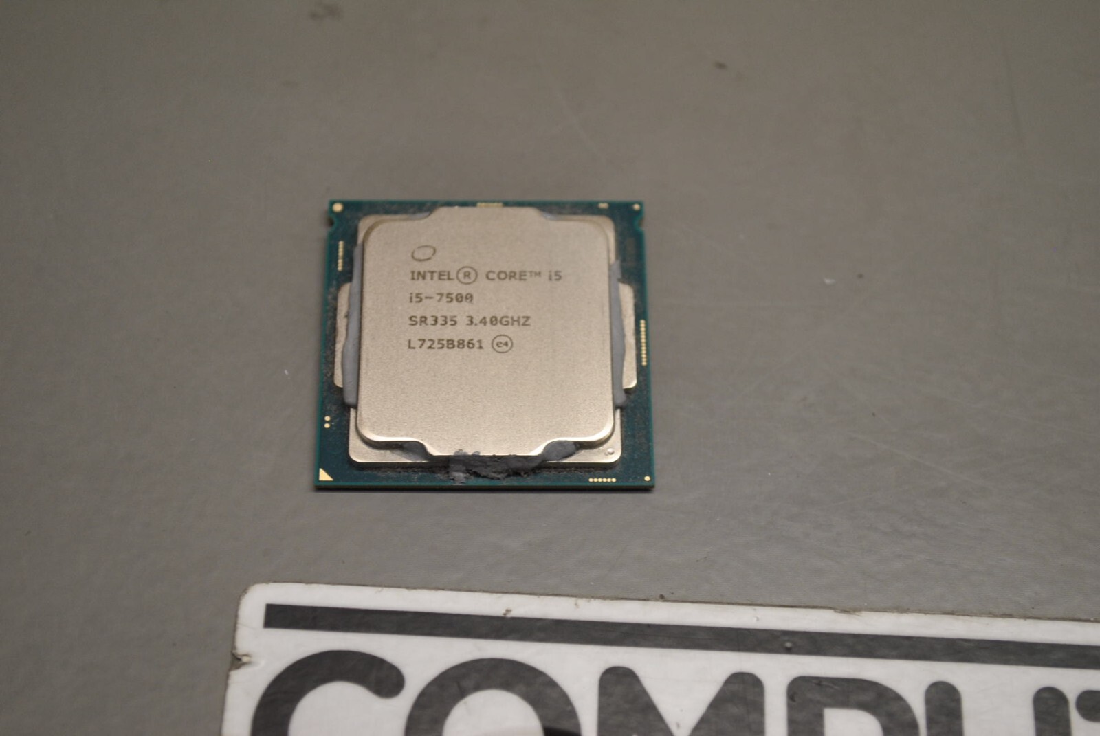 Intel Core i5-7500 Processor (3.4 GHz, 4 Cores, LGA 1151) - SR335 