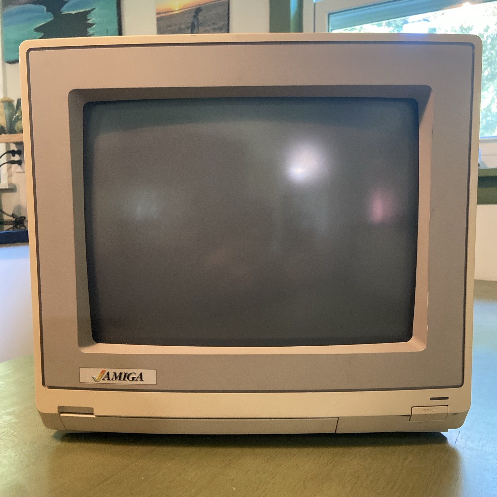 Amiga Model 1080 RGB color CRT monitor - Parts Or Repair - Doesn’t Power On Amiga Model 1080 RGB color CRT monitor - Parts Or Repair - Doesn’t Power On