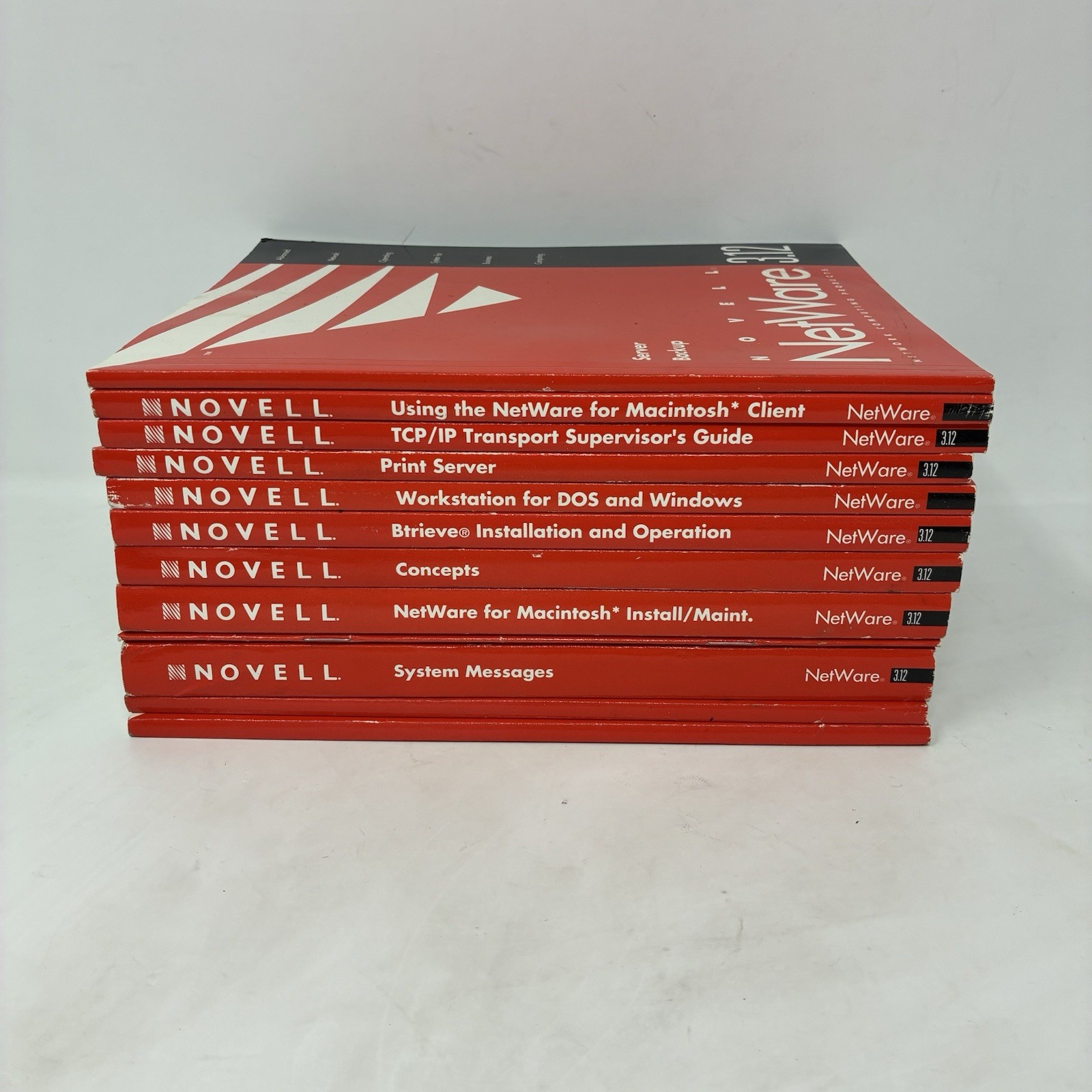 Vintage Novell Netware 3.12 Books/Manuals + BorderManager Software Kit -See Pics Vintage Novell Netware 3.12 Books/Manuals + BorderManager Software Kit -See Pics