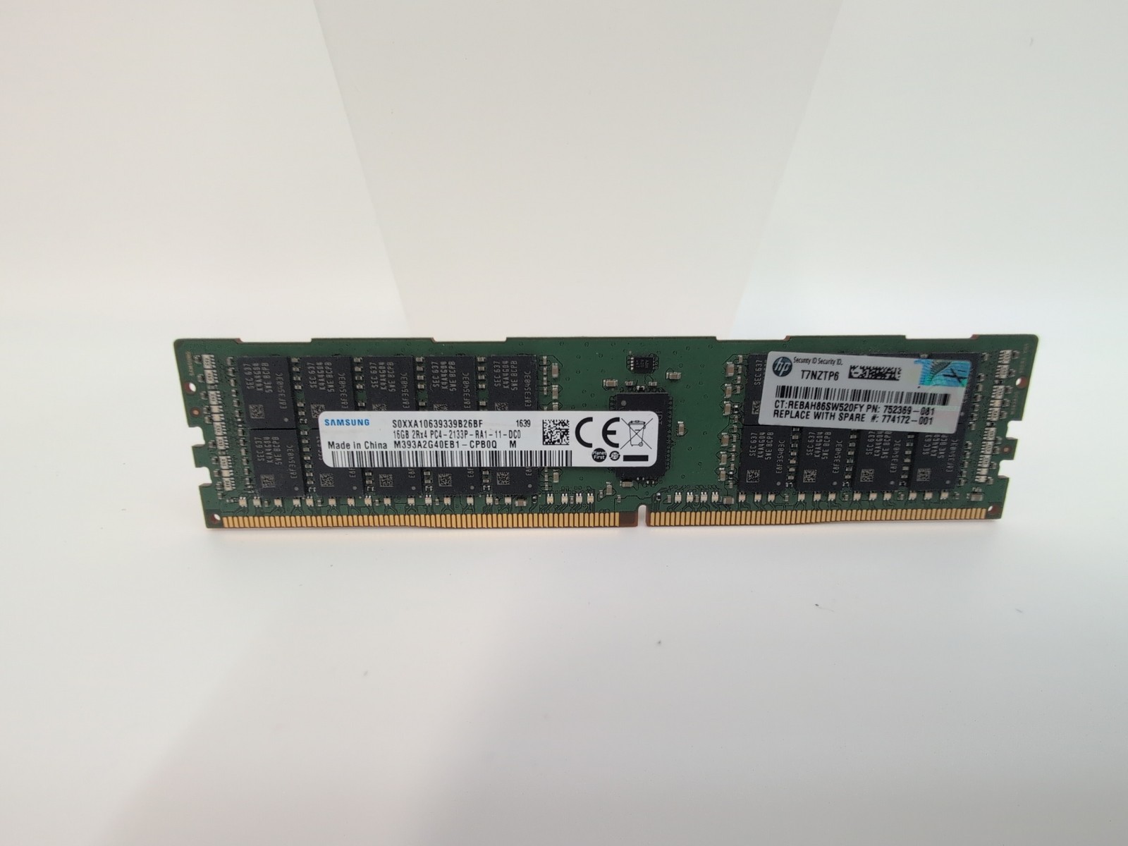 Samsung 16GB 2Rx4 PC4-2133P DDR4 ECC Server Memory RAM M393A2G40EB1-CPB0Q