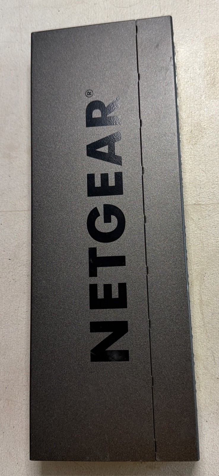 NETGEAR GS116PP 16-Port Gigabit Ethernet Switch UNTESTED NETGEAR GS116PP 16-Port Gigabit Ethernet Switch UNTESTED