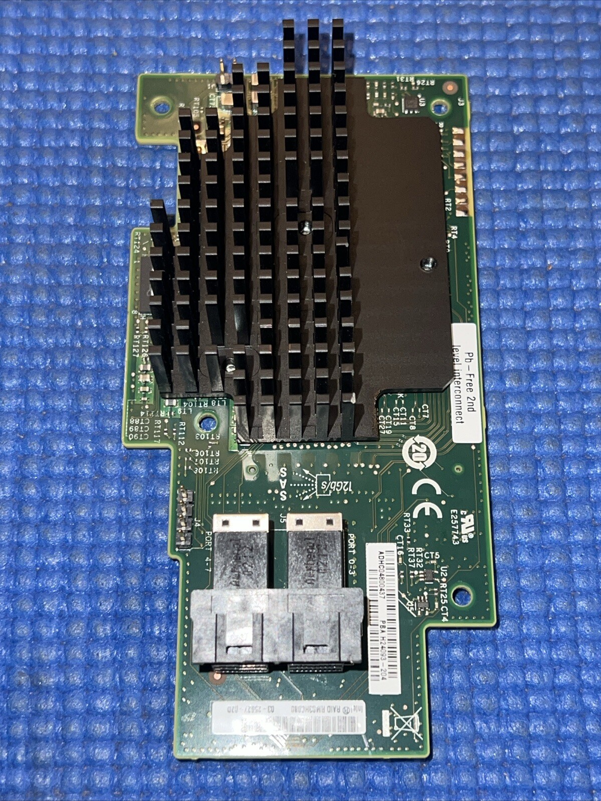 Intel® Integrated RAID Mezzanine Module RMS3HC080 SAS/SATA H24093-204 Intel® Integrated RAID Mezzanine Module RMS3HC080 SAS/SATA H24093-204