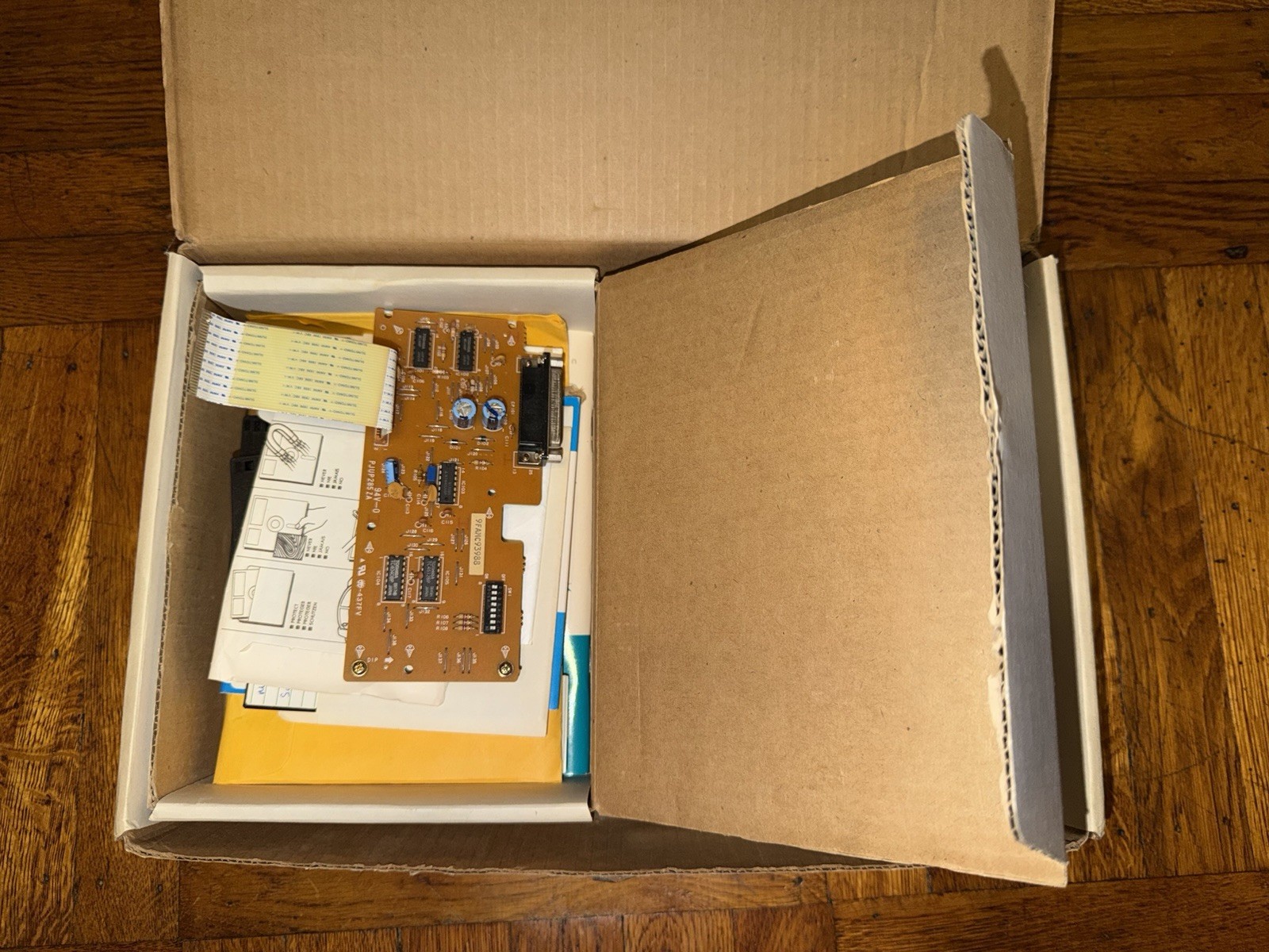 OEM OAK PT-2023 VGA Adapter Card-IBM w Manuals & Software Disks for COLLECTORS OEM OAK PT-2023 VGA Adapter Card-IBM w Manuals & Software Disks for COLLECTORS