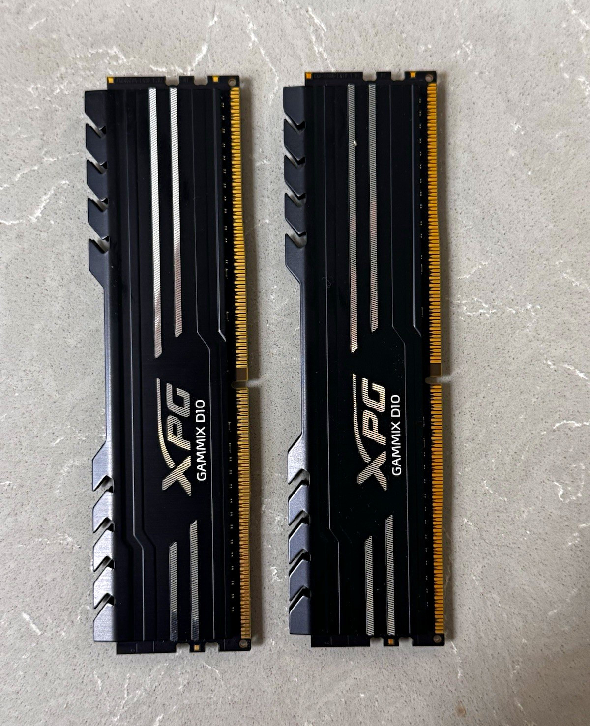 XPG Gammix D10 16GB (2x8GB) DDR4-3200 CL16 Desktop RAM Kit