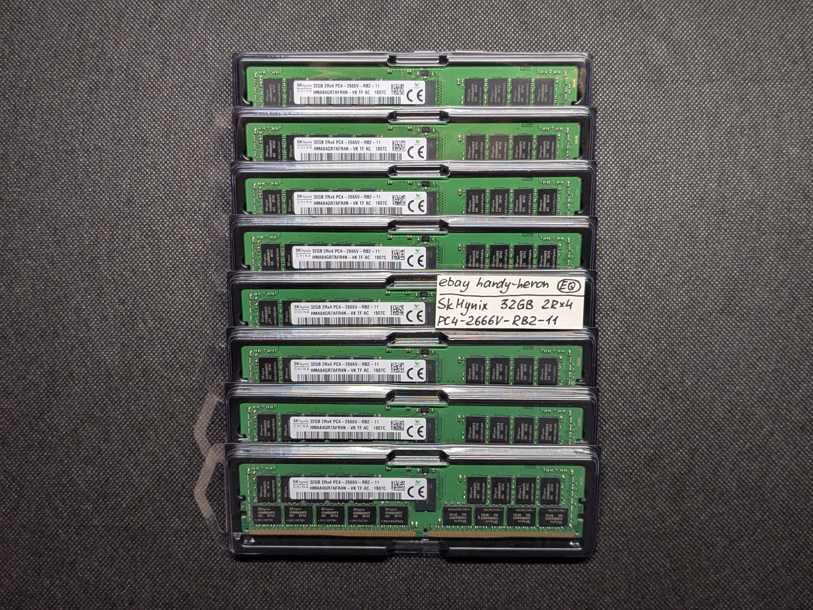 SK Hynix 256GB 8x 32GB 2Rx4 DDR4 2666MHz PC4-21300 ECC REG RAM HMA84GR7AFR4N-VK SK Hynix 256GB 8x 32GB 2Rx4 DDR4 2666MHz PC4-21300 ECC REG RAM HMA84GR7AFR4N-VK