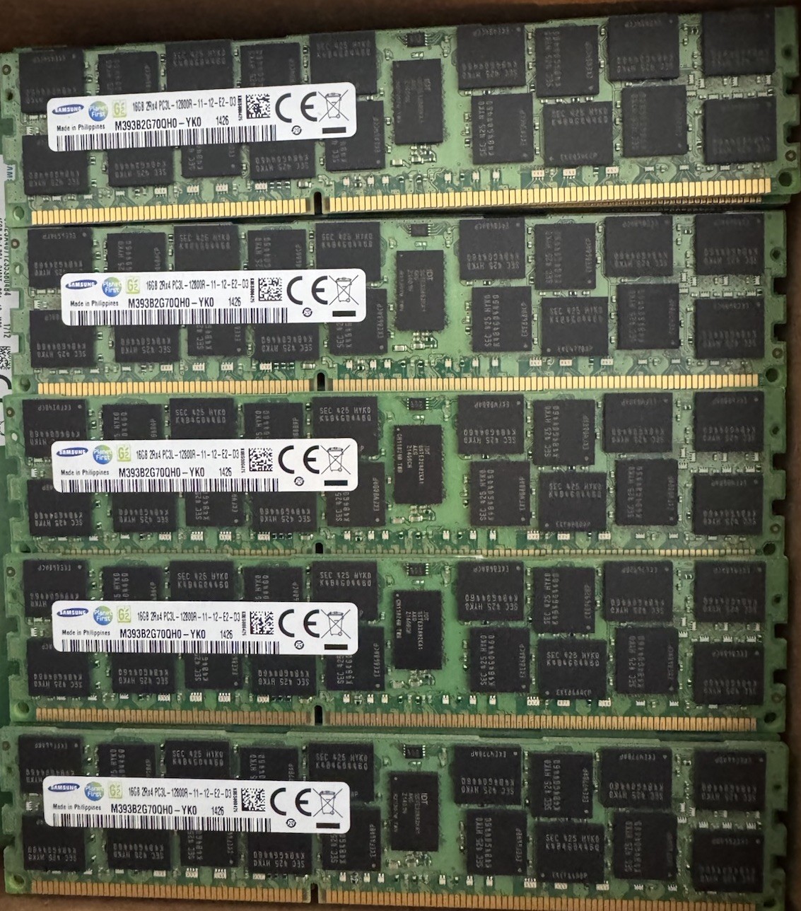 Samsung 128GB 8x16GB DDR3L-1600 ECC RDIMM M393B2G70QH0-YK0 Server RAM Samsung 128GB 8x16GB DDR3L-1600 ECC RDIMM M393B2G70QH0-YK0 Server RAM