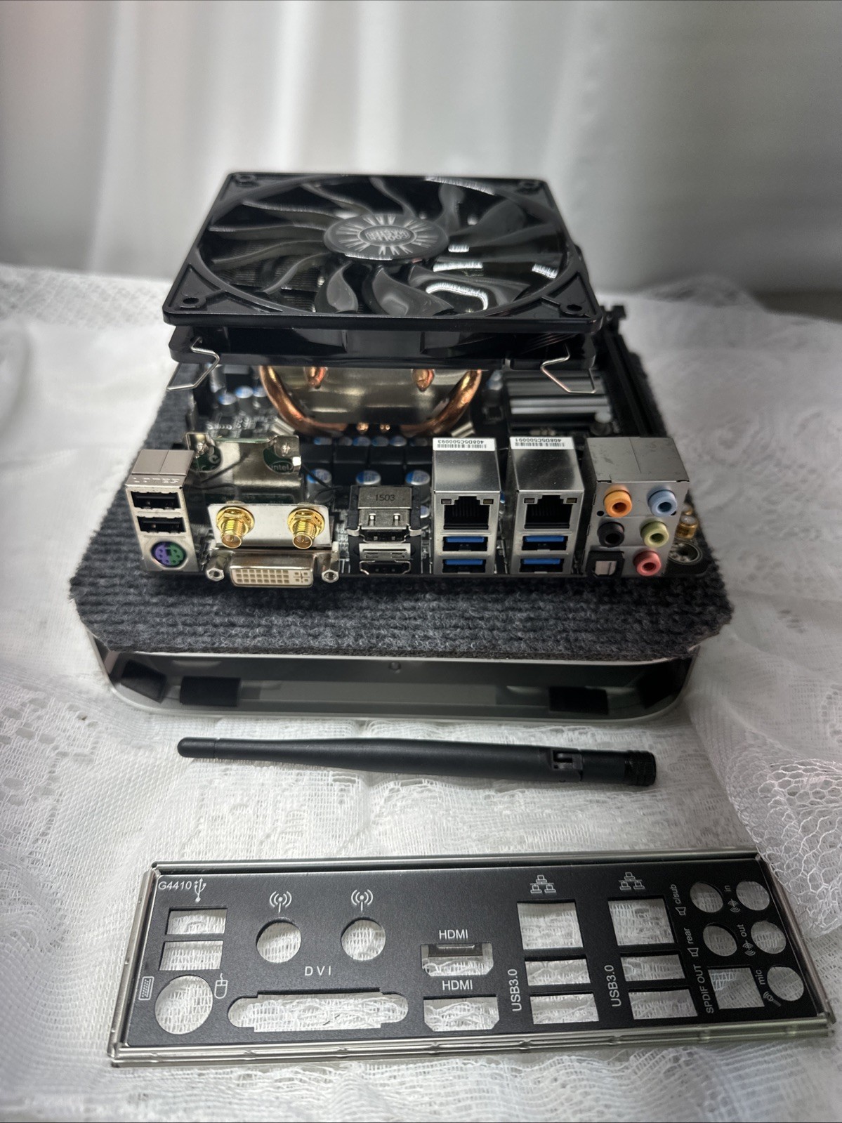 Gigabyte GA-Z87N-WIFI i7-4790K 16GB Mini-ITX Combo I/O Shield Gigabyte GA-Z87N-WIFI i7-4790K 16GB Mini-ITX Combo I/O Shield