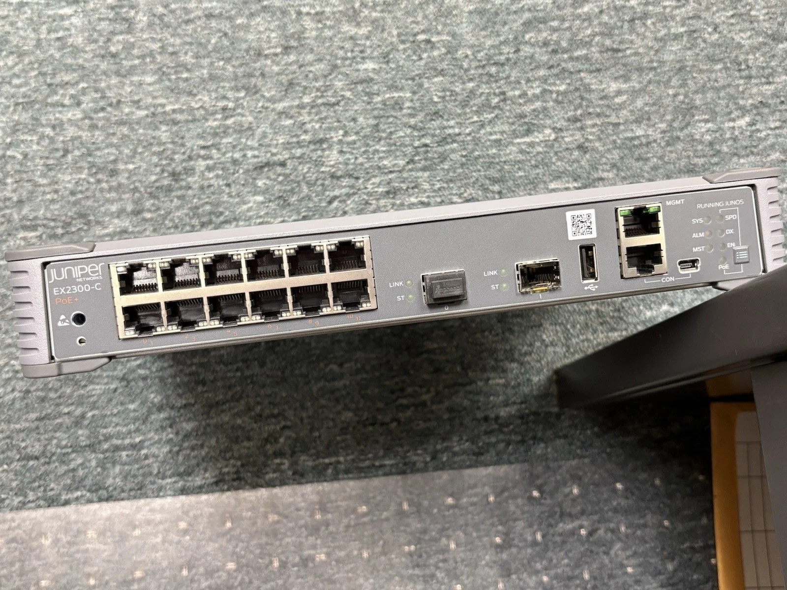 Juniper EX2300-C-12P POE+ Switch 12 x 1GbE & 2 SFP+ 10G uplinks Juniper EX2300-C-12P POE+ Switch 12 x 1GbE & 2 SFP+ 10G uplinks