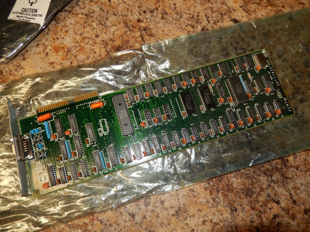 Vintage FCRTM 34T778231G01 / 34T778233-A Card for IBM PC Vintage FCRTM 34T778231G01 / 34T778233-A Card for IBM PC