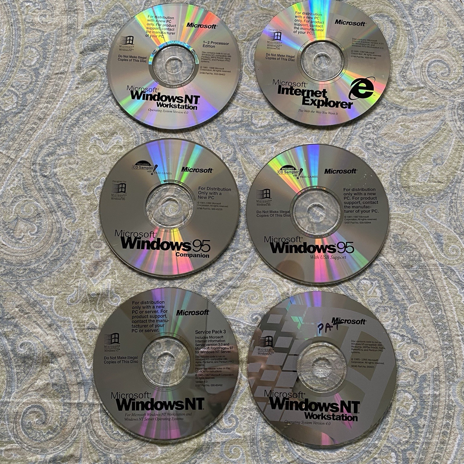 Lot of 6 Vintage Microsoft Windows 95 & NT Workstation OEM Installation Discs