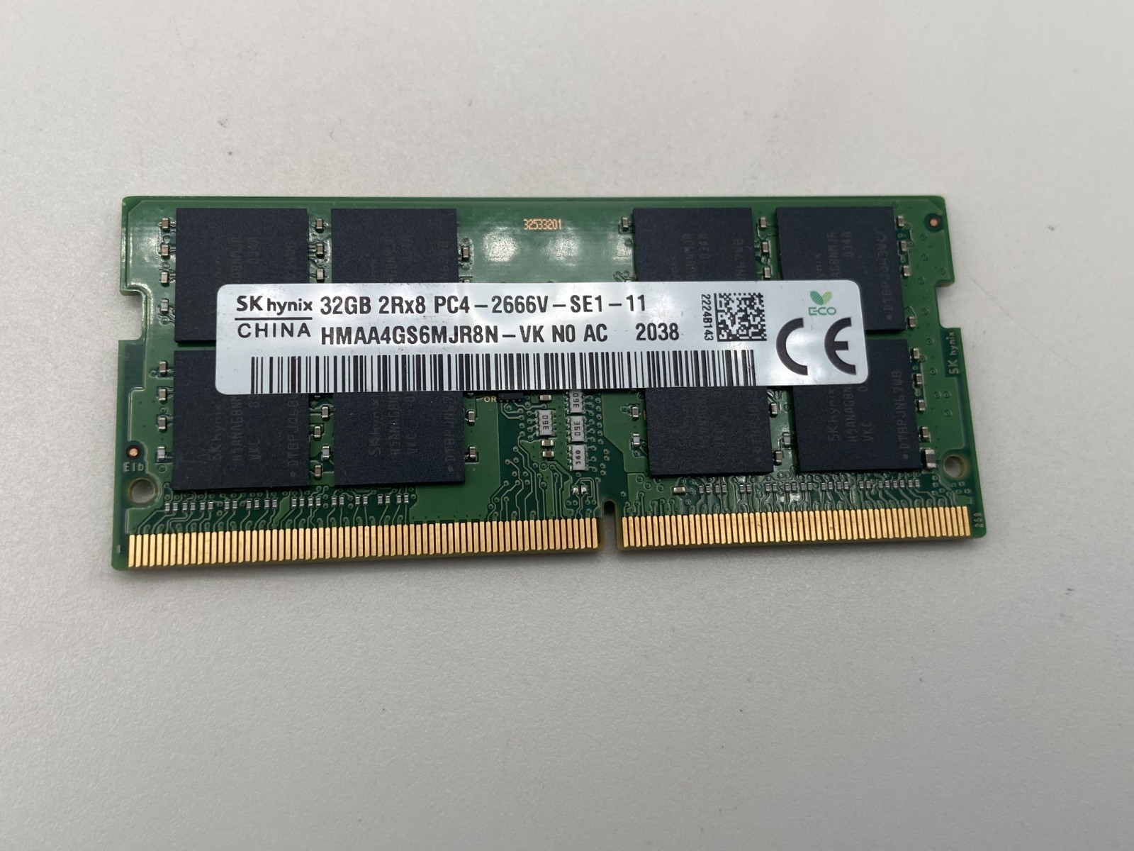 SK Hynix 32GB (1x32GB) 2666MHz HMAA4GS6MJR8N-VK 2Rx8 PC4-2666V Laptop RAM