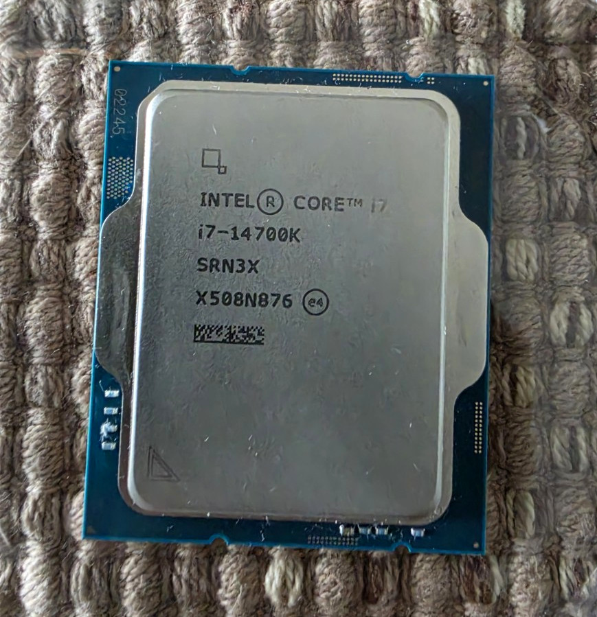 Intel Core i7-14700K 20-Core LGA1700 3.4GHz Desktop CPU Processor SRN3X