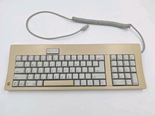 Apple Vintage Keyboard - Macintosh - M0116 With Cord (260204) picture