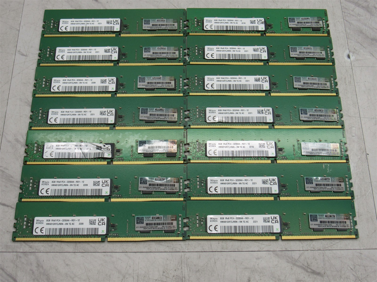 14 LOT SK Hynix 8GB 1Rx8 PC4-3200 HMA81GR7CJR8N-XN ECC DDR4 RDIMM server RAM 14 LOT SK Hynix 8GB 1Rx8 PC4-3200 HMA81GR7CJR8N-XN ECC DDR4 RDIMM server RAM