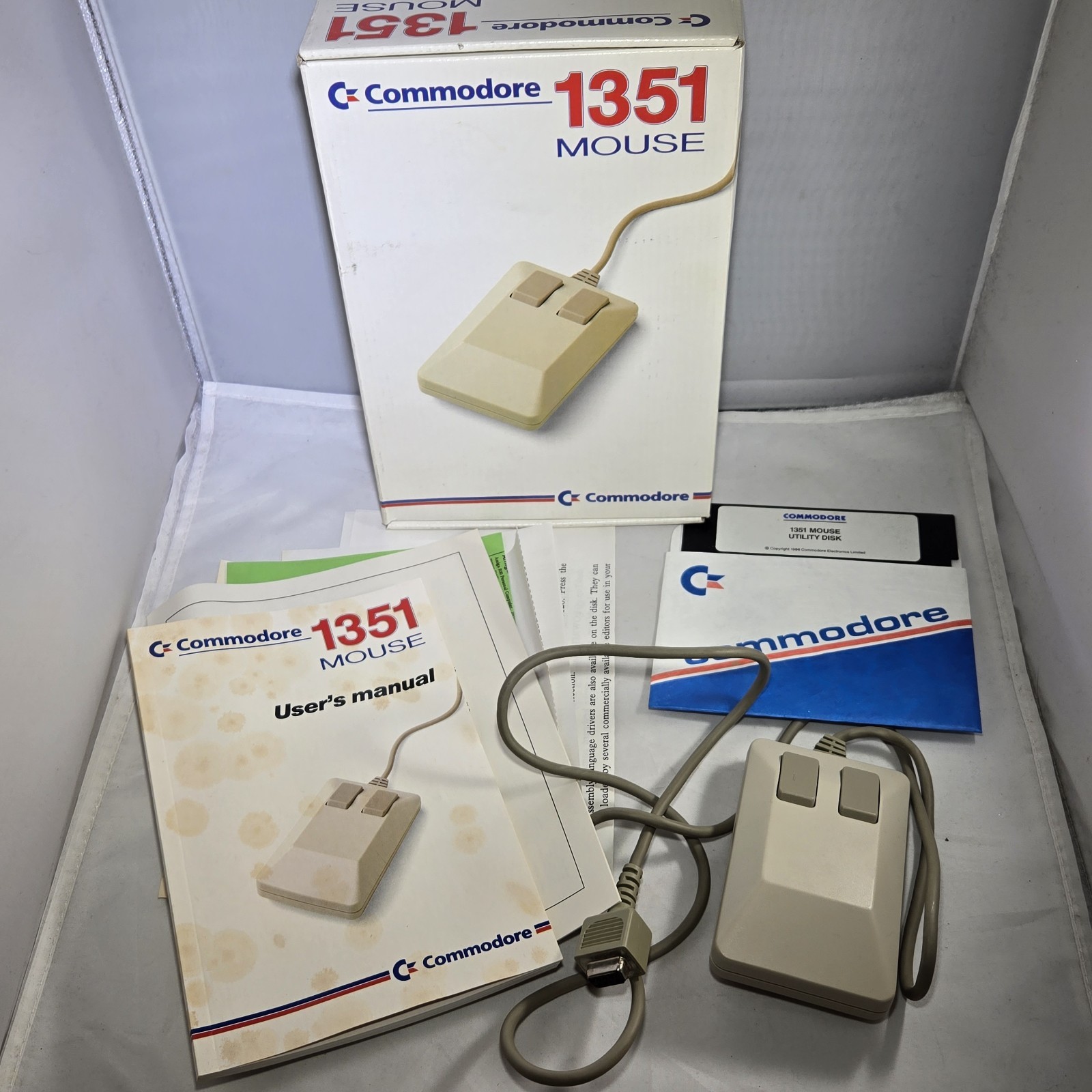 Commodore 1351 Mouse for Commodore 64/64C/128 w/ Box, Manuals, & Utility Disk Commodore 1351 Mouse for Commodore 64/64C/128 w/ Box, Manuals, & Utility Disk