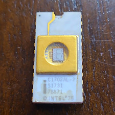 Intel C1702AL-2 Ceramic Vintage collectable chip. ALL LEGS INTACT (BO) picture
