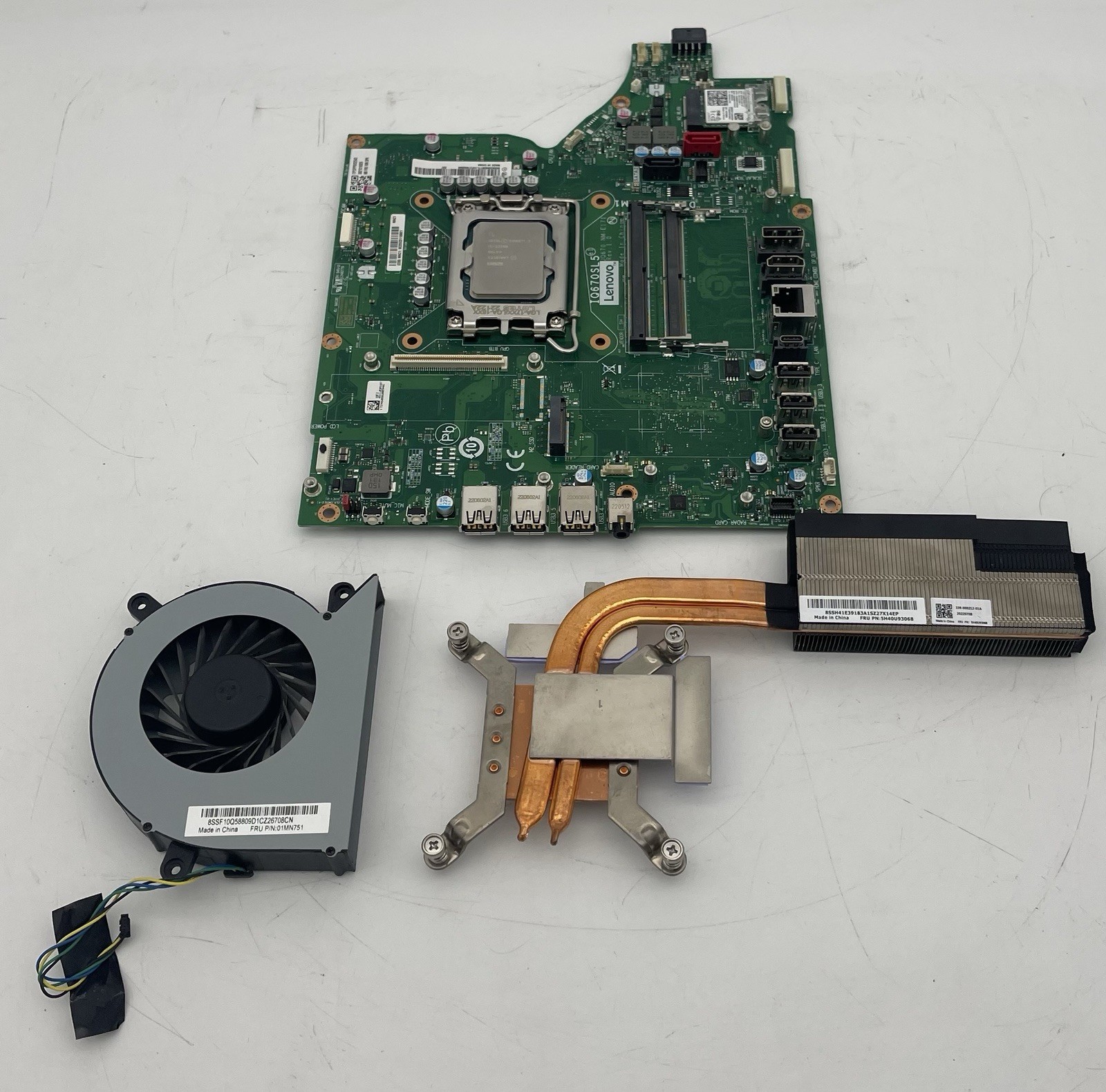 Lenovo M90a Pro Gen 3 24\