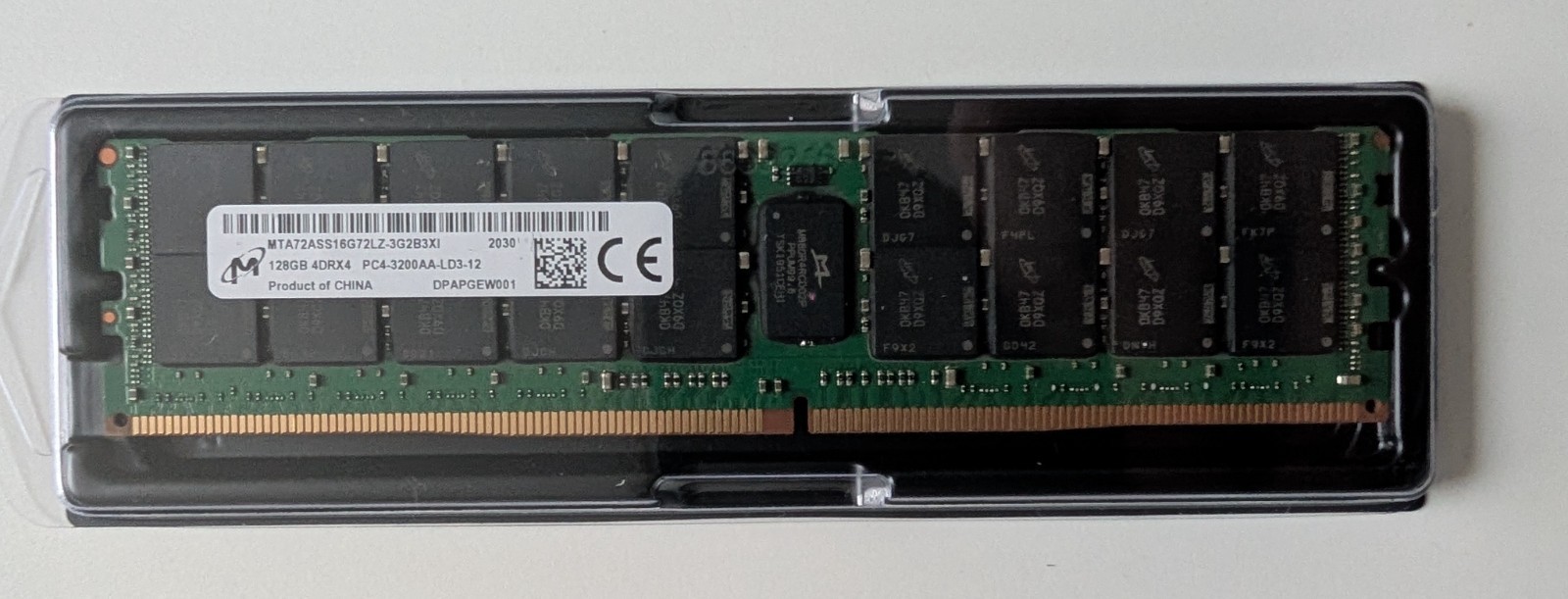 Micron MTA72ASS16G72LZ-3G2B3XI 128GB DDR4-3200 PC4-3200AA 4DRx4 LRDIMM ECC RAM