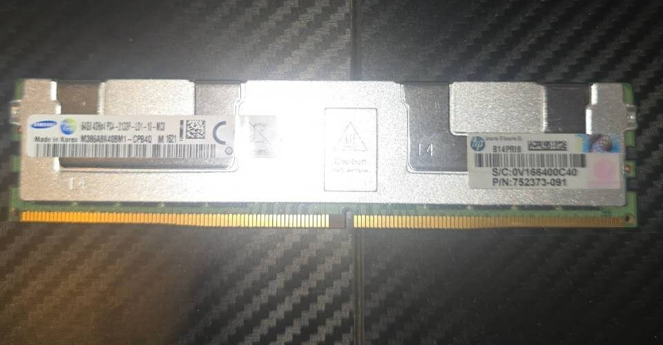Samsung 64GB 4DRx4 PC4-2133P Memory  M386A8K40BM1-CPB4Q