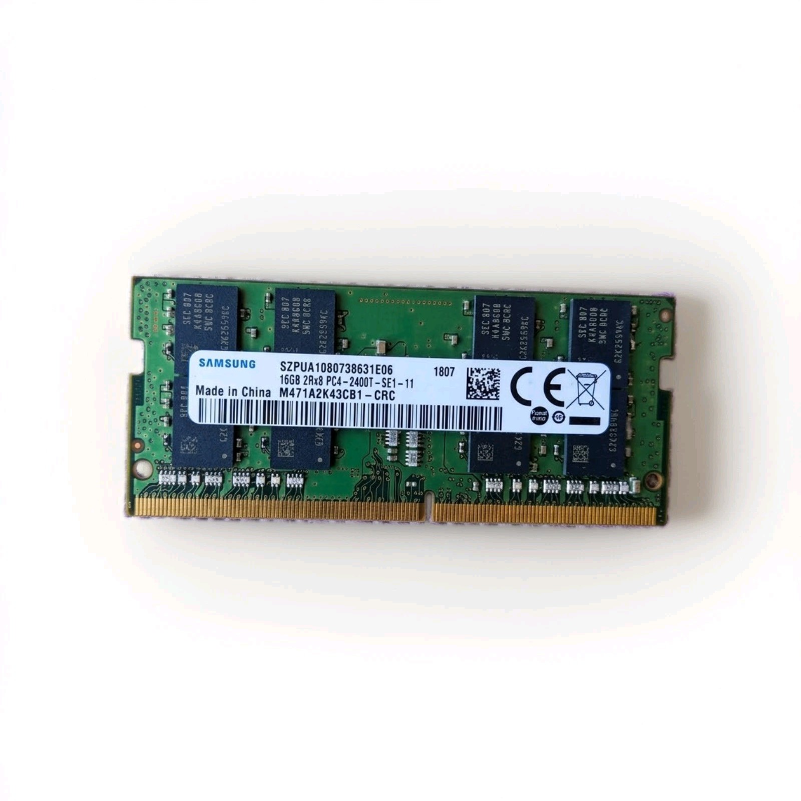 Samsung 16GB DDR4 RAM Laptop Memory SO-DIMM PC4-2400T 2400MHz M471A2K43CB1-CRC Samsung 16GB DDR4 RAM Laptop Memory SO-DIMM PC4-2400T 2400MHz M471A2K43CB1-CRC