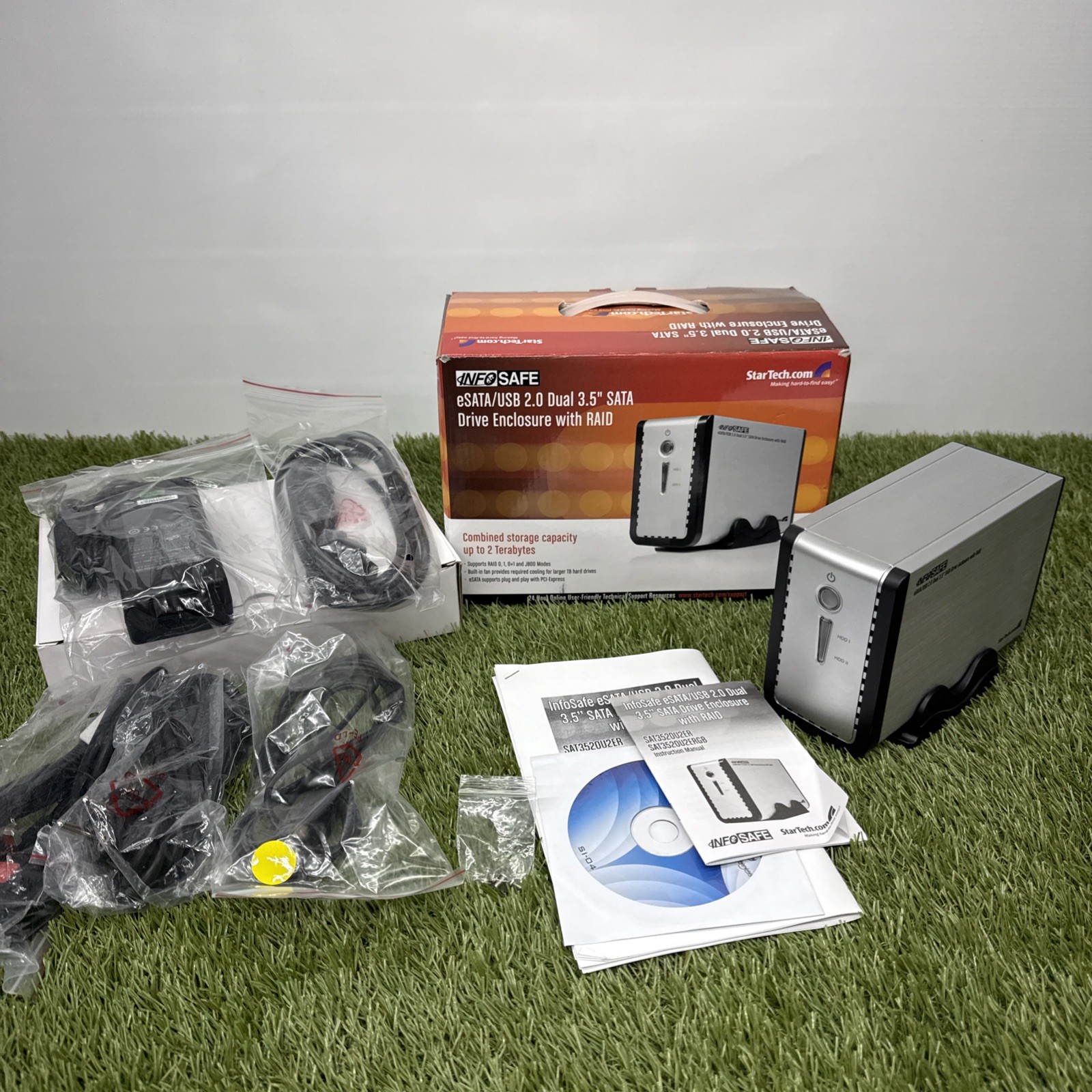 StarTech InfoSafe RAID Enclosure w/ 4TB (2x 2TB Seagate) - Complete Mint in Box StarTech InfoSafe RAID Enclosure w/ 4TB (2x 2TB Seagate) - Complete Mint in Box