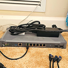 Juniper Networks SRX300 Firewall picture