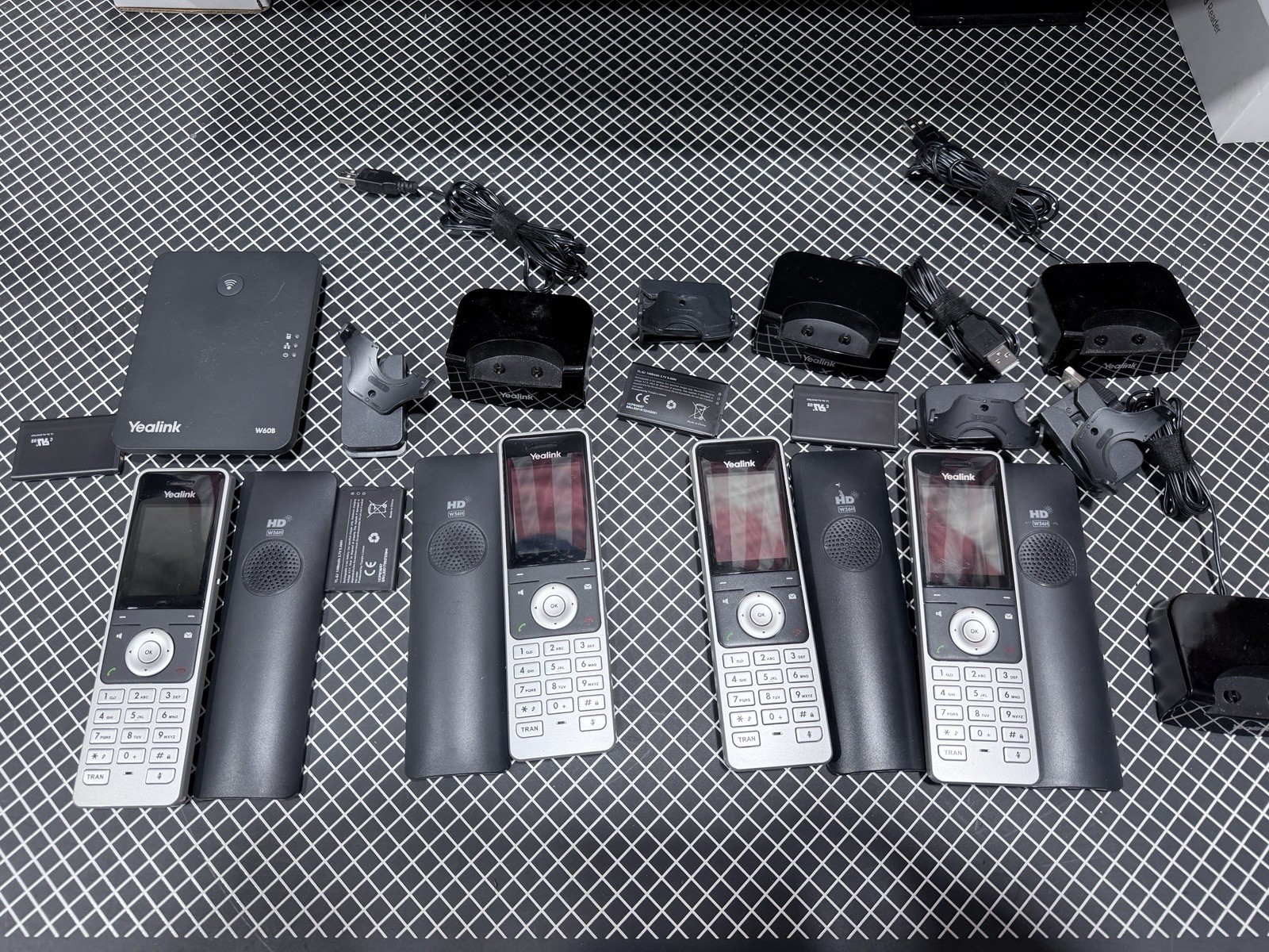 Yealink IP Phone Bundle W60 Base & W56H handset + 4-Unit W56H Handset New Yealink IP Phone Bundle W60 Base & W56H handset + 4-Unit W56H Handset New