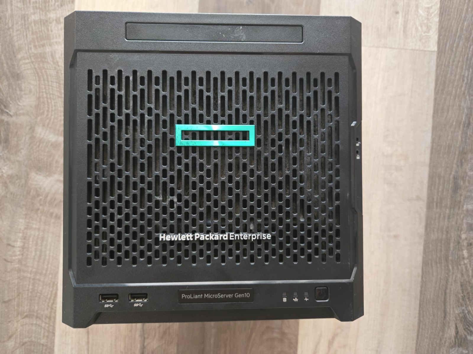 HPE ProLiant MicroServer Gen10 Opteron X3421 32GB DDR4 Intel X550 10GbE No HDD HPE ProLiant MicroServer Gen10 Opteron X3421 32GB DDR4 Intel X550 10GbE No HDD