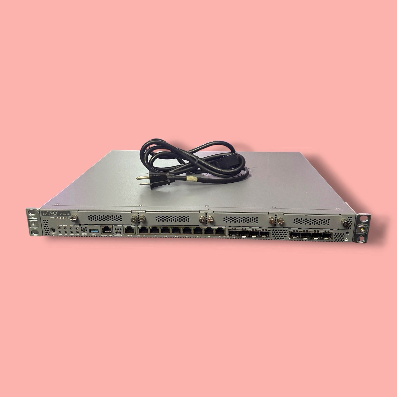 Juniper SRX345-SYS-JB Security Services Gateway Firewall *TESTED Juniper SRX345-SYS-JB Security Services Gateway Firewall *TESTED