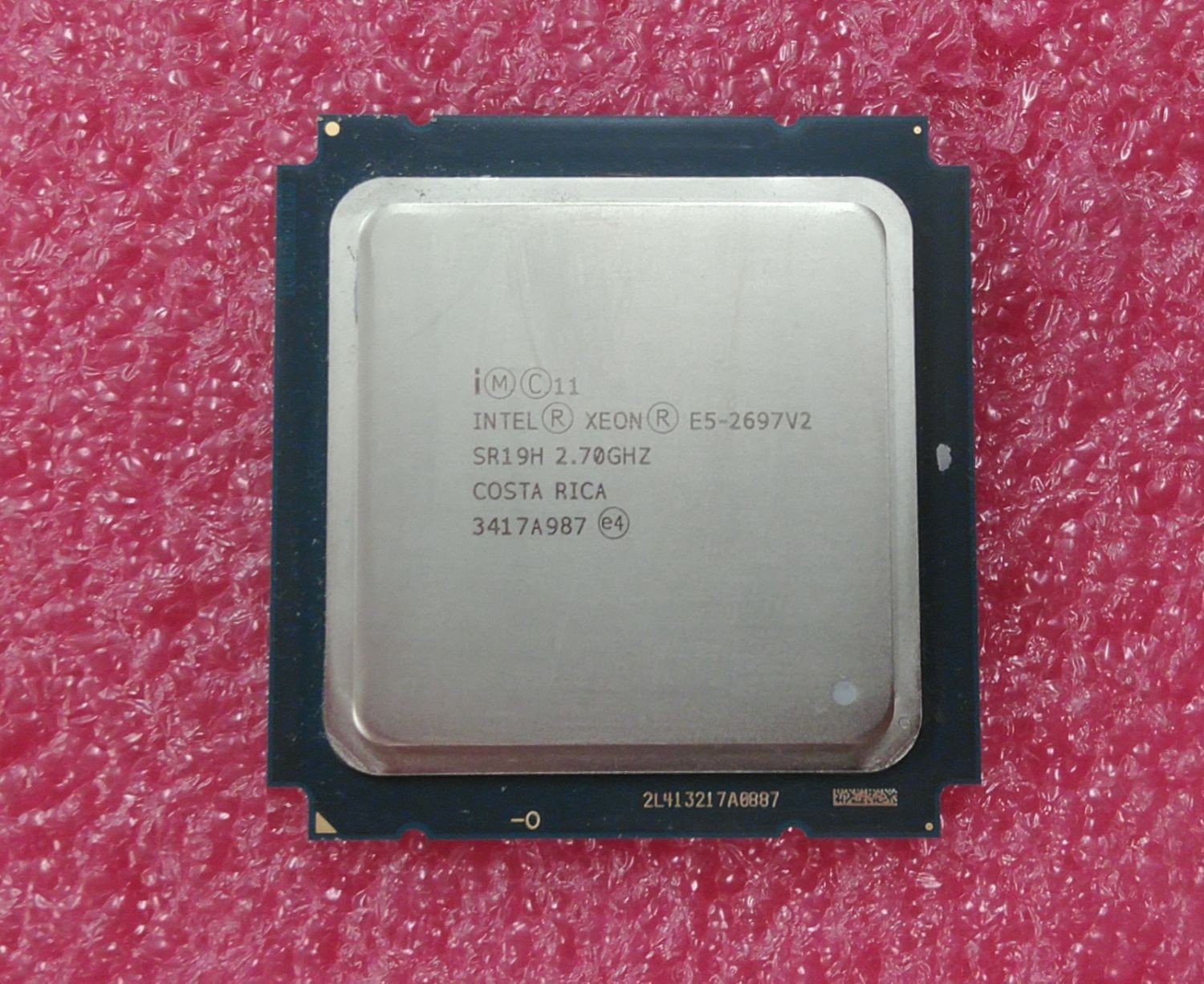 Intel Xeon E5-2697v2 ( E5-2697 v2)  SR19H -  2.7GHz 12 Core LGA2011