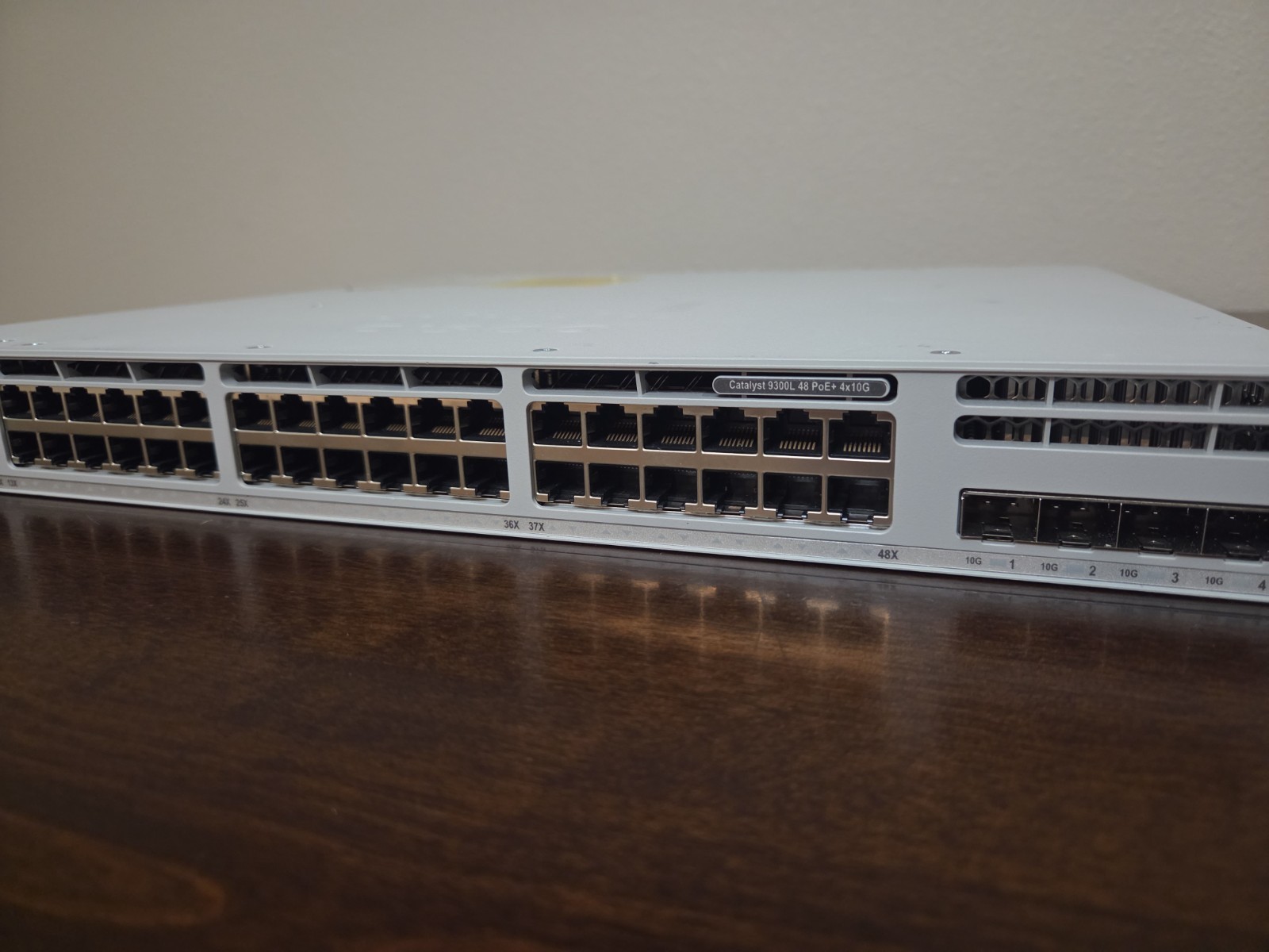 Cisco C9300L-48P-4X Catalyst 9300L 48-Port PoE+ 4x10G SFP+ 1100W Tested Cisco C9300L-48P-4X Catalyst 9300L 48-Port PoE+ 4x10G SFP+ 1100W Tested