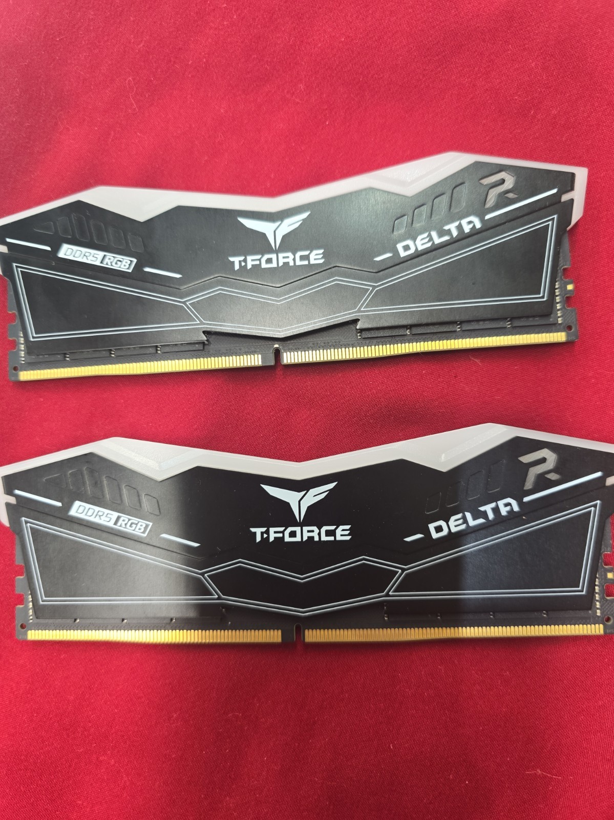 TeamGroup T-Force DELTA RGB 64GB 2x32GB DDR5 RAM 6000(2Rx8) CL38-38-38-78 1.35V TeamGroup T-Force DELTA RGB 64GB 2x32GB DDR5 RAM 6000(2Rx8) CL38-38-38-78 1.35V