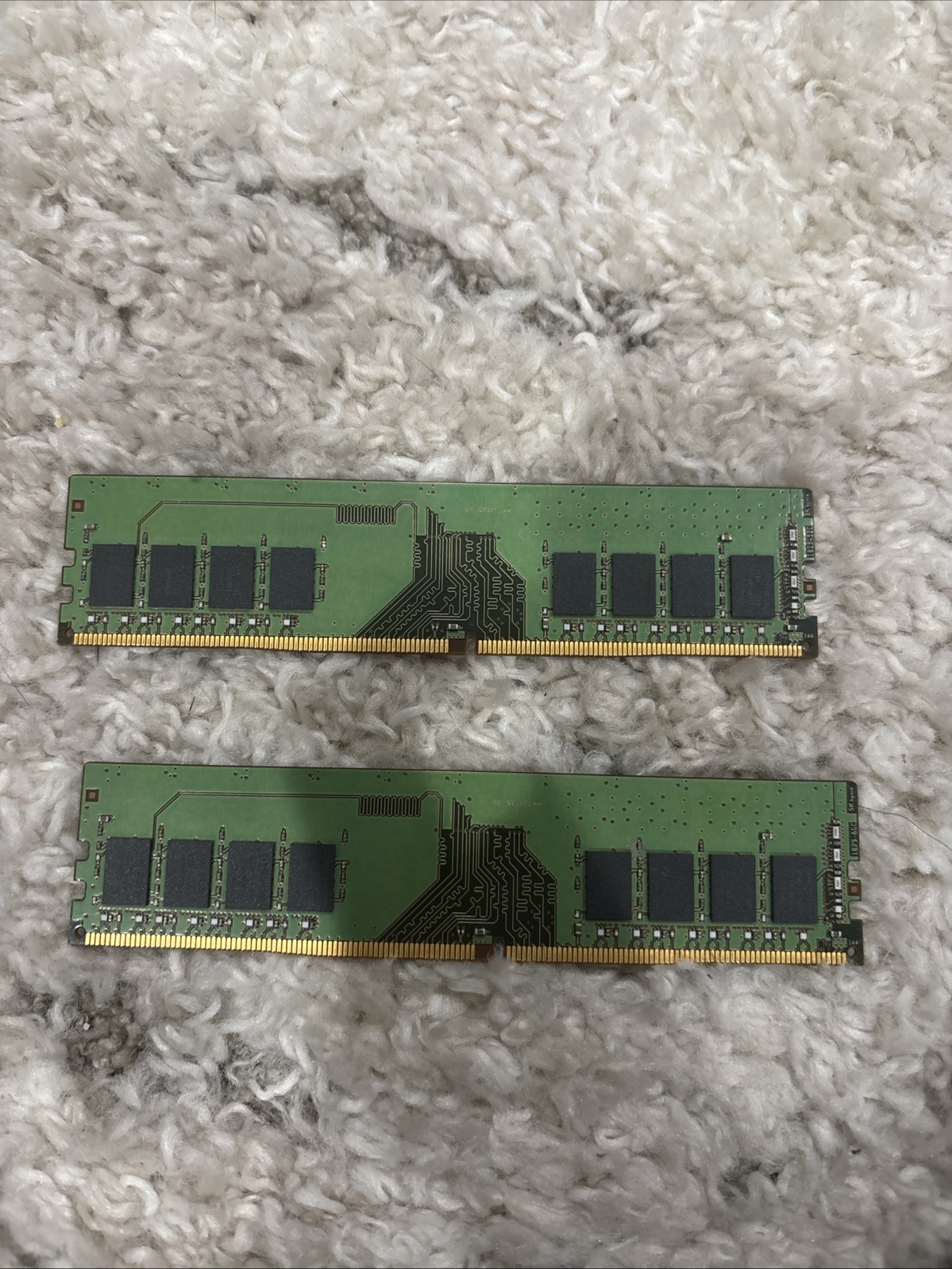 SK hynix 16gb DDR4 desktop memory module SK hynix 16gb DDR4 desktop memory module