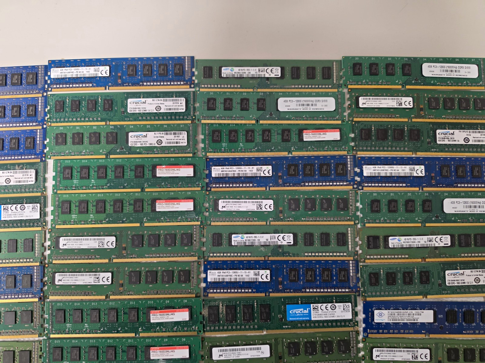 74x4GB DDR3 RAM LOT MIXED BRANDS AND VARYING SPEEDS.