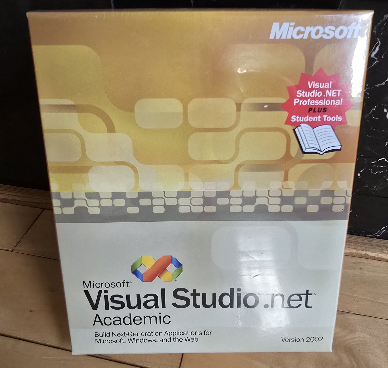 Vintage Microsoft Visual Studio.NET Professional Software suite Version 2002 New Vintage Microsoft Visual Studio.NET Professional Software suite Version 2002 New