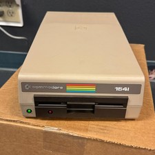 Commodore 1541 Disk Drive - Garage Find Boxed, 1 Floppy, Manual, Ccords. Tested picture