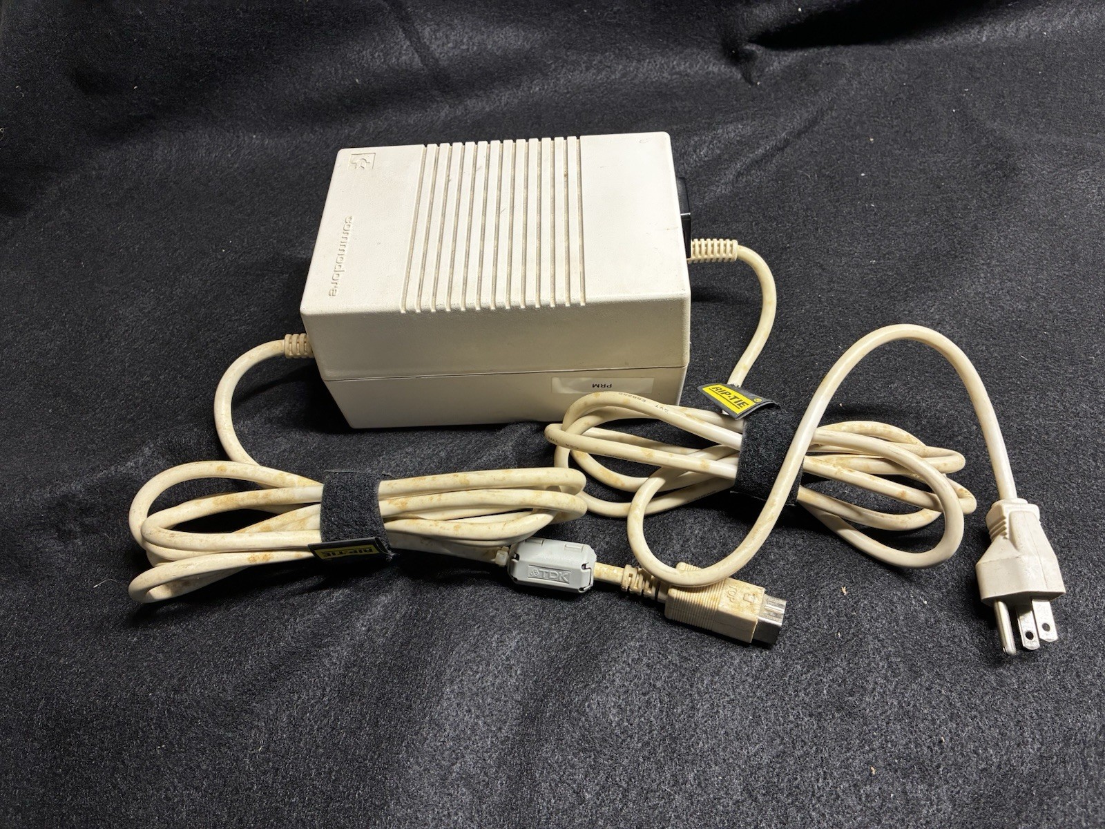 Commodore Power Supply 3.0 Amp for A500/A600/A1200 Commodore Power Supply 3.0 Amp for A500/A600/A1200