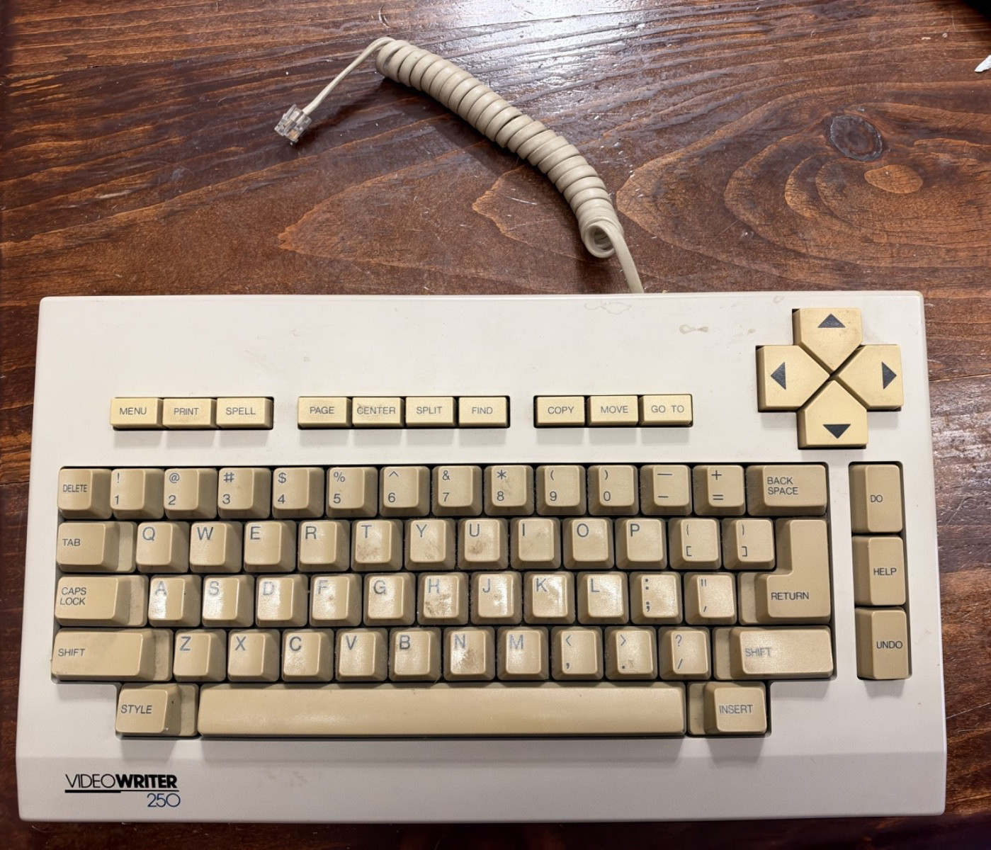 VideoWriter 250 Keyboard 705181-6 Vintage Word Processor Keyboard - Untested VideoWriter 250 Keyboard 705181-6 Vintage Word Processor Keyboard - Untested