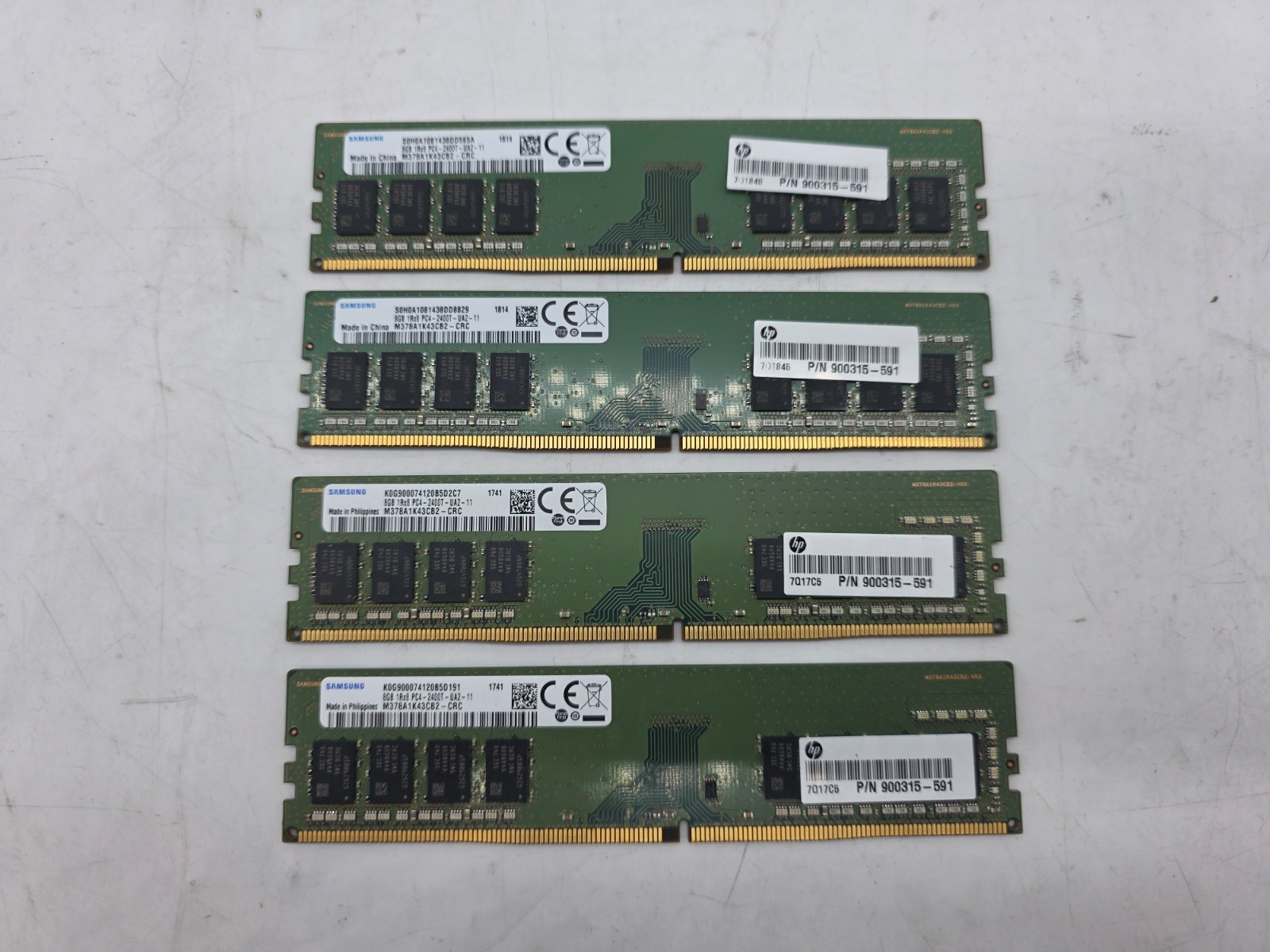 Samsung 32GB (4x8BG) DDR4 PC4-2400MHz Desktop RAM M378A1K43CB2-CRC Lot of 4