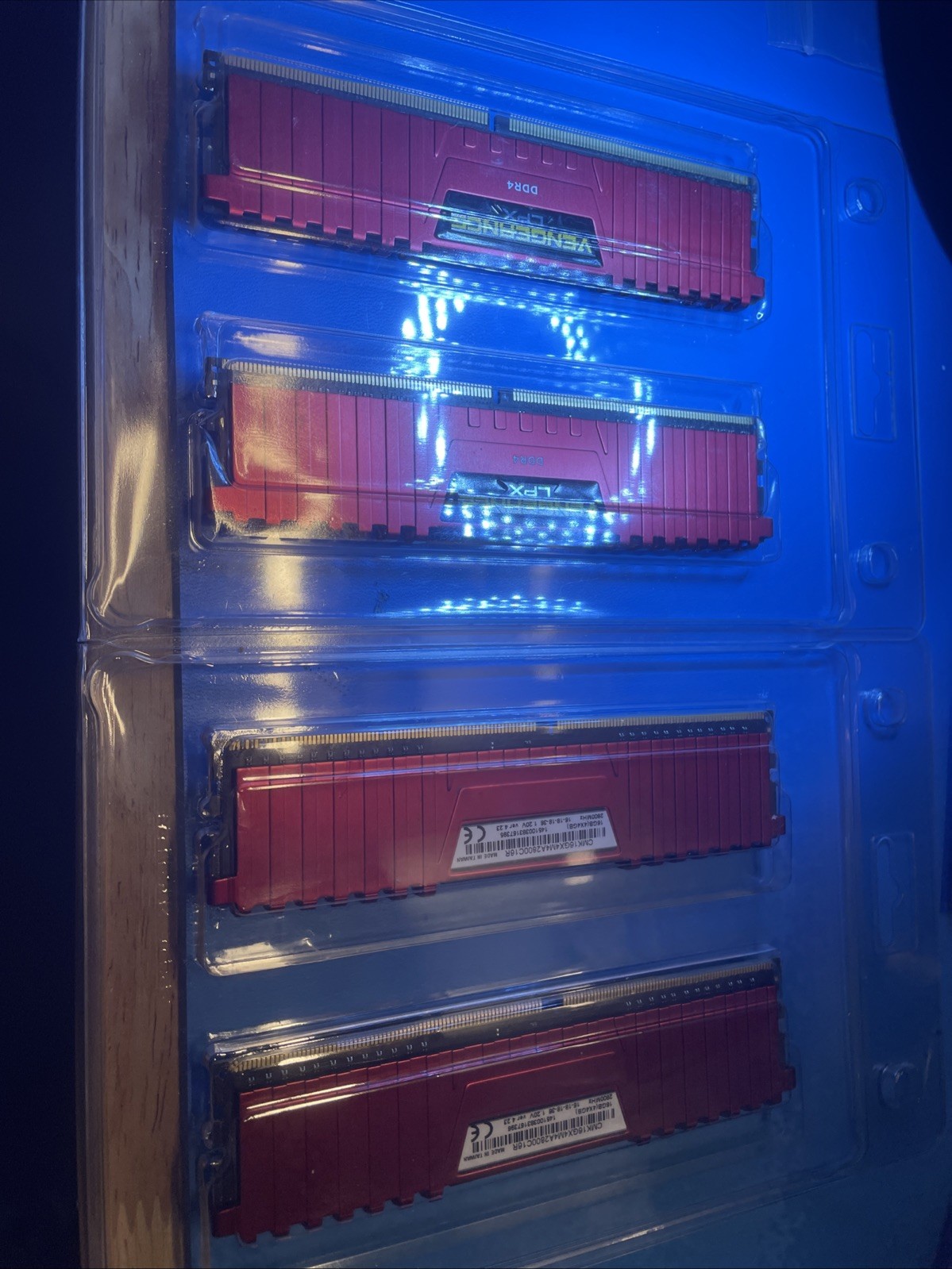 16GB(4x4GB)VENGEANCE LPX DDR4