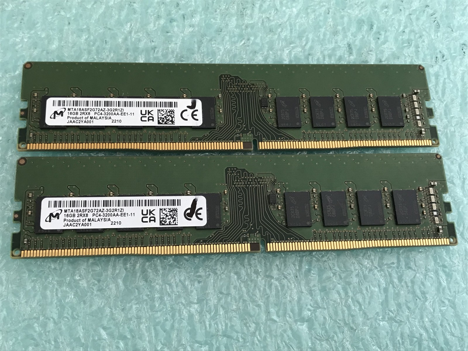 Micron 32GB(2 x 16GB) MTA18ASF2G72AZ-3G2R1ZI PC4-3200AA ECC UDIMM RAM - R1067A Micron 32GB(2 x 16GB) MTA18ASF2G72AZ-3G2R1ZI PC4-3200AA ECC UDIMM RAM - R1067A