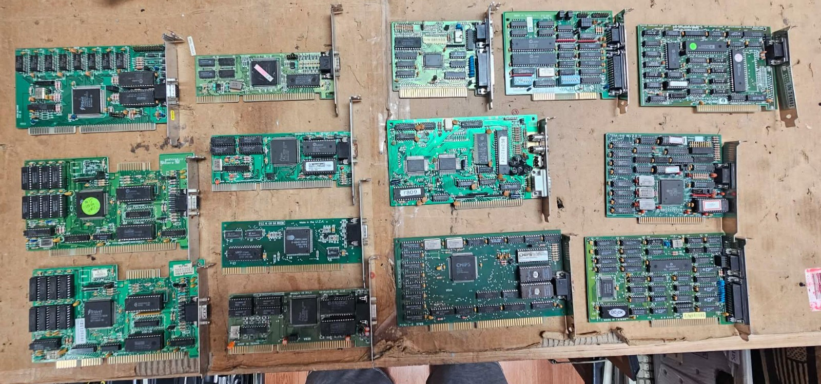 Lot 14 Vintage ISA VGA Video Cards Trident CHIPS UMC 8-Bit 16-Bit 286 386 486