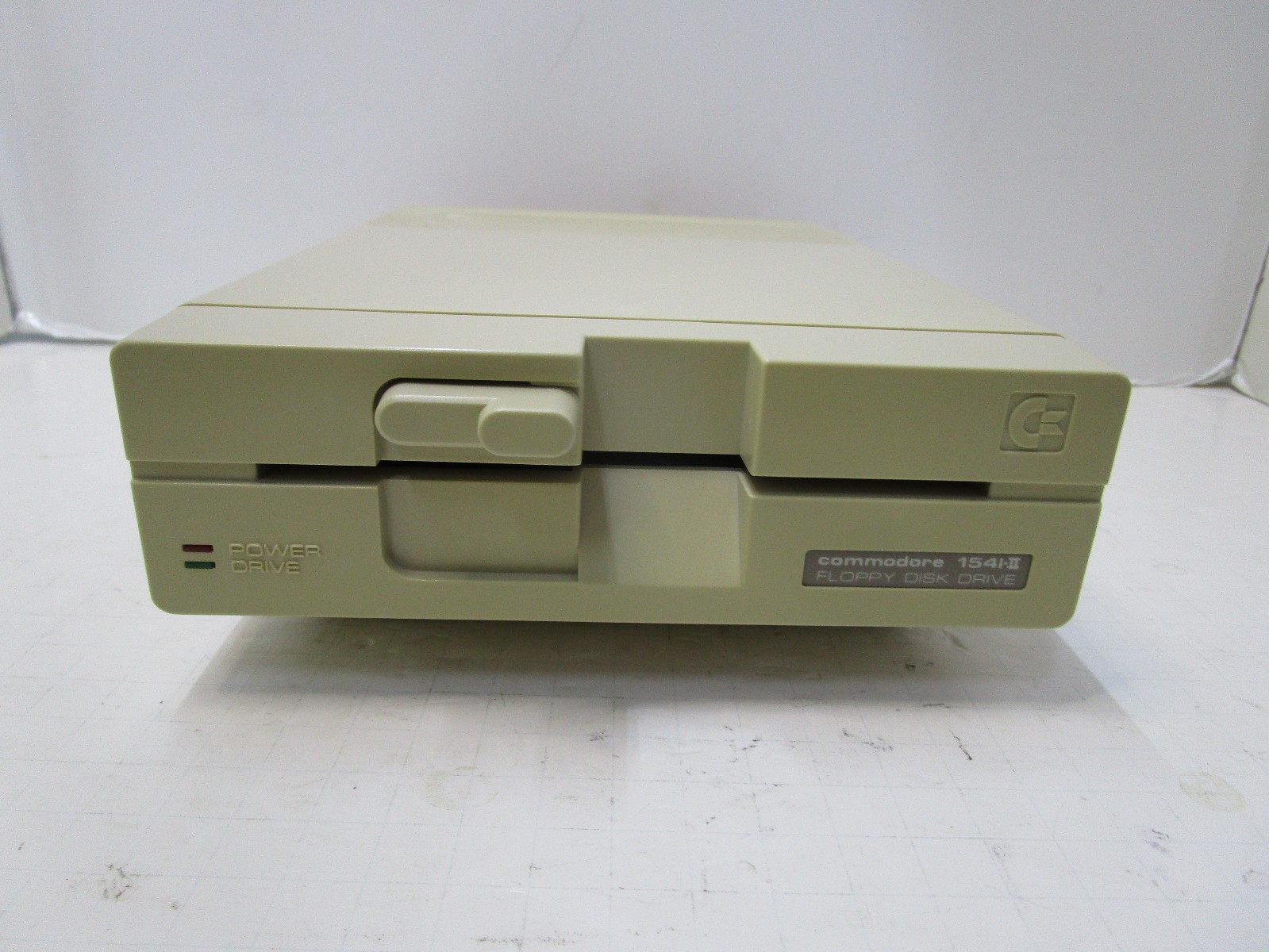 COMMODORE 1541-II FLOPPY DRIVE FOR C64 64C 128 TESTED AND WORKING LX56 ๐พ COMMODORE 1541-II FLOPPY DRIVE FOR C64 64C 128 TESTED AND WORKING LX56 ๐พ
