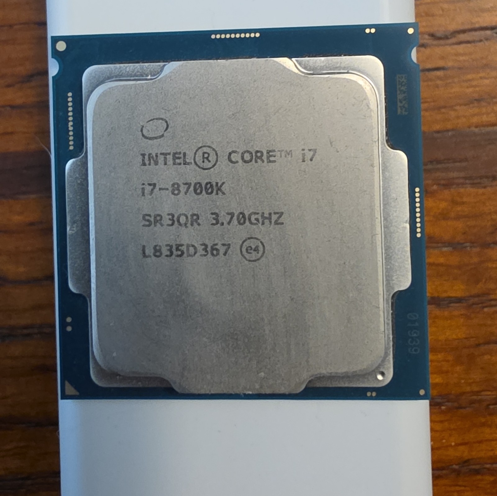Intel Core i7-8700K 3.70GHz CPU Processor Core i7 8th Gen SR3QR