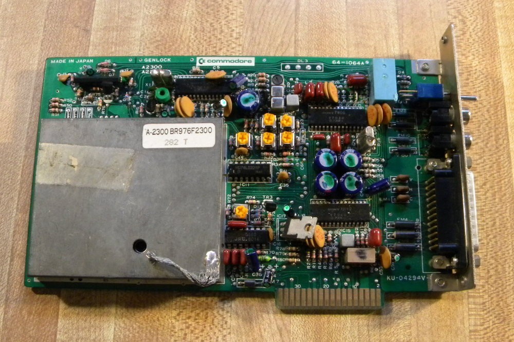 COMMODORE 2300 Internal Genlock A2000 2000 3000 AMIGA