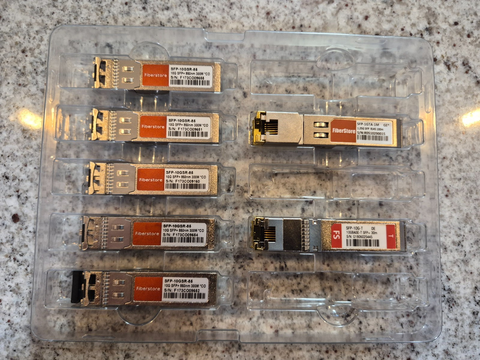 Sfp Module Keysight Lot of 5 SFP modules - FS 3x SFP-100SR-85 & 1x SFP-1GTA-1M & 1x SFP-10G ...
