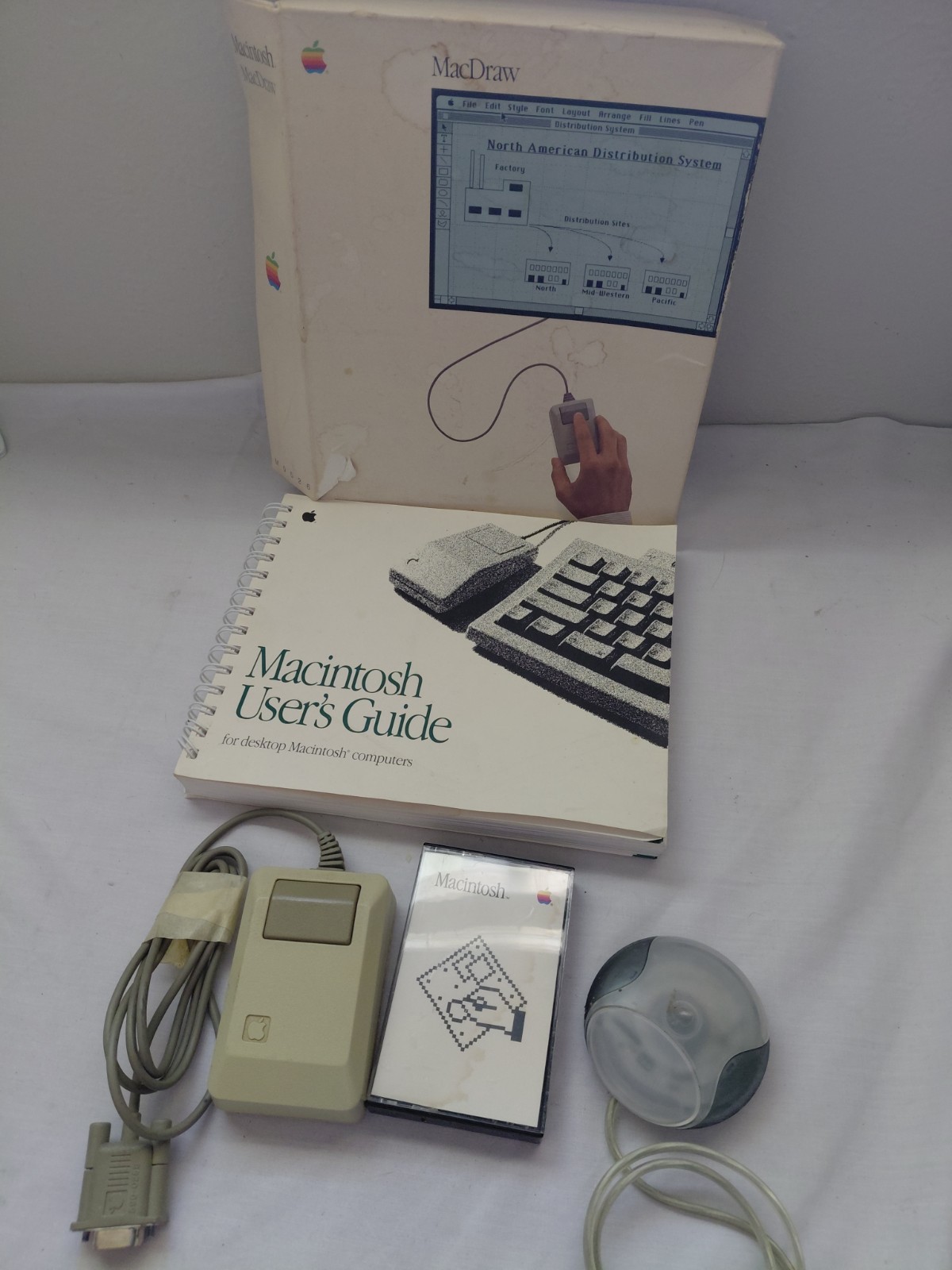 Vintage Apple Computers Accessory Parts Lot. Mouse. Draw